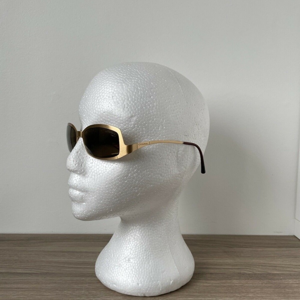 Chanel Sunglasses 4022 🦋 GOLD * 100% AUTHENTIC * RARE * Women's❤️